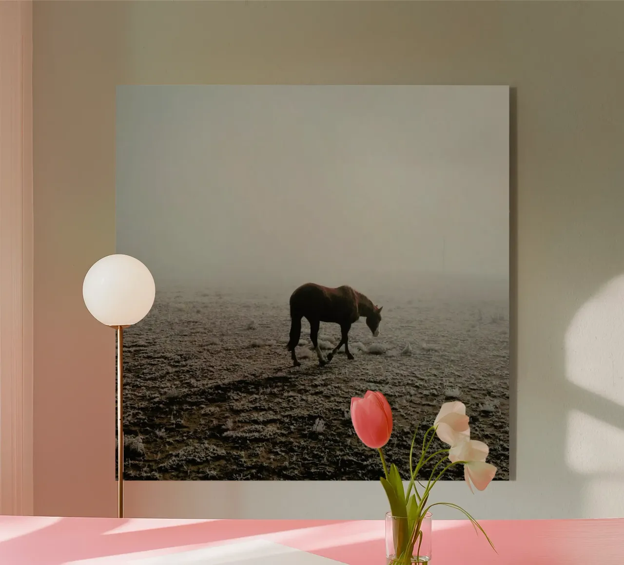 Fogged Horse plexiglass da Kevin Russ