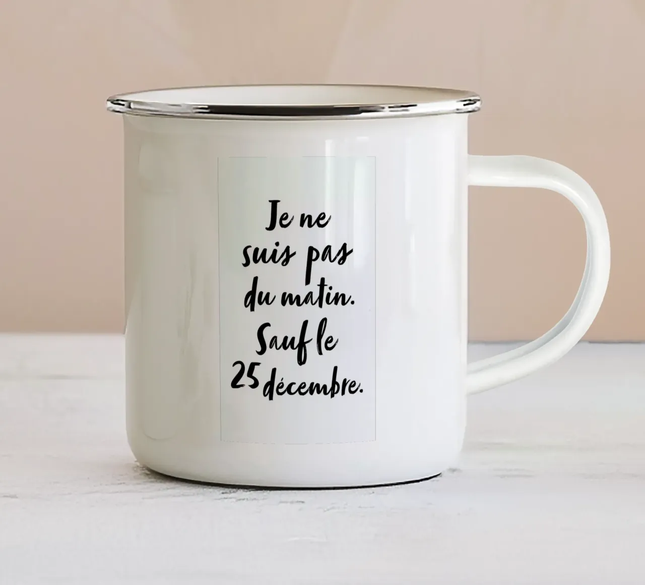 Sauf le 25 tazza in smalto da daylight design studio