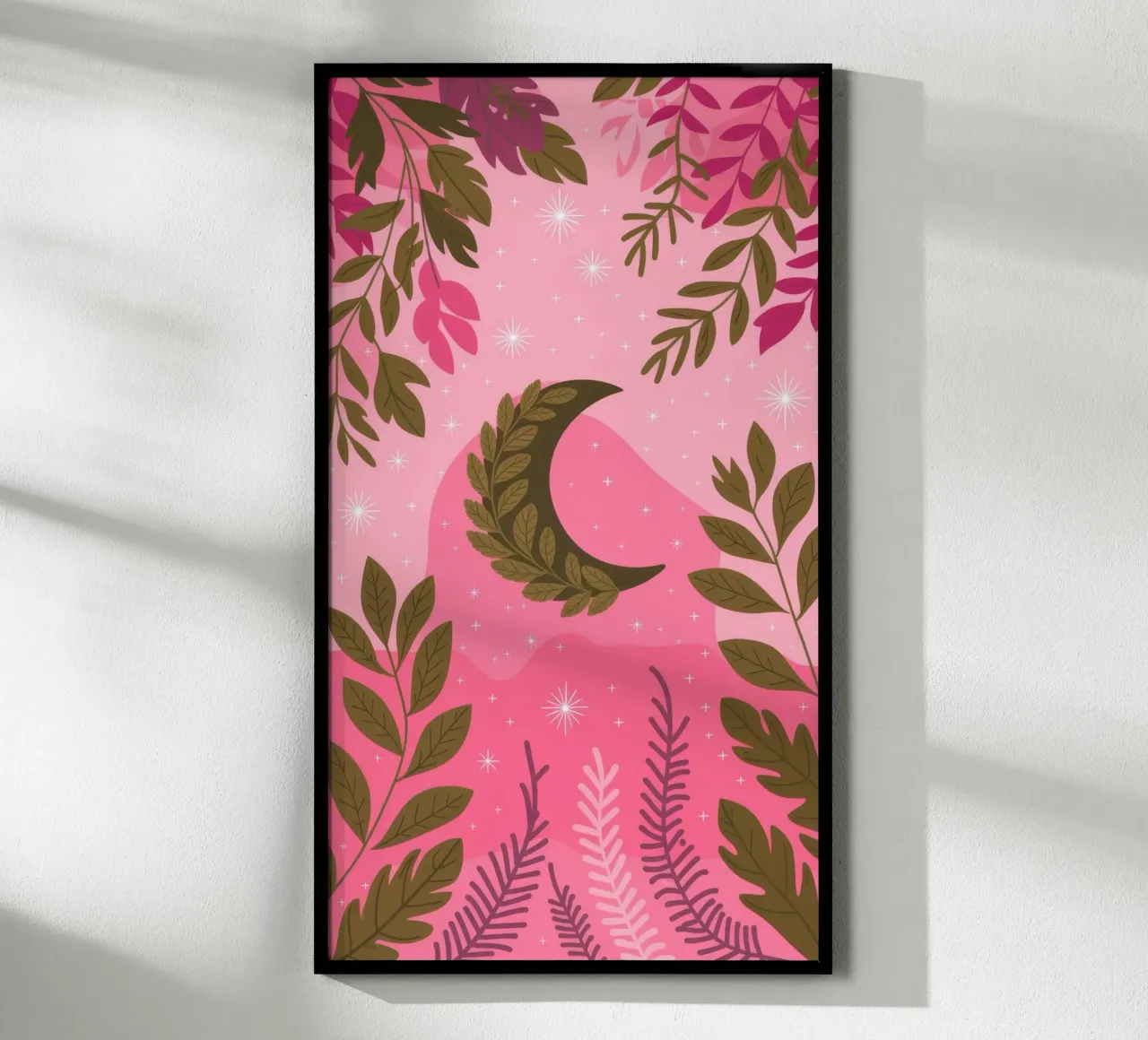 Incanto del giardino al chiaro di luna poster con telaio in legno da Veiled Canvas