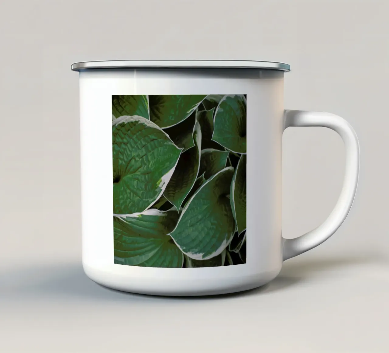 Loving The Leaves 9 tazza in smalto da Nur Mut