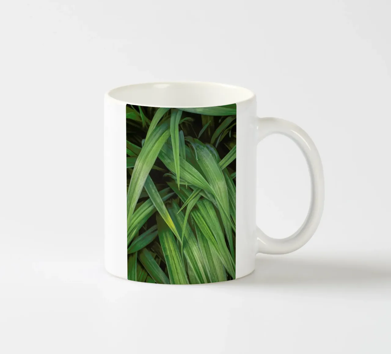 Long Leaves 1 tazza in ceramica da Nur Mut