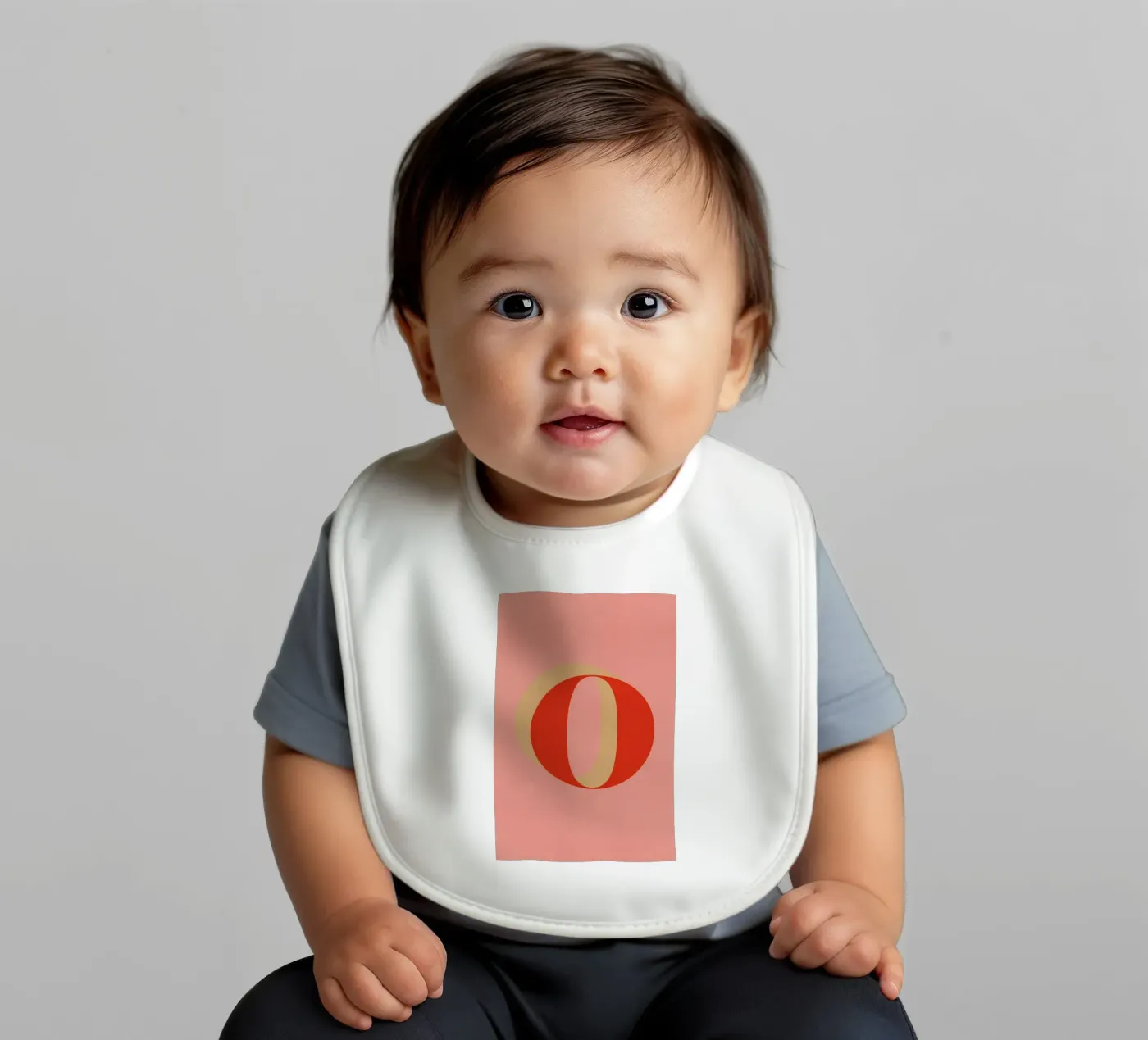 Red O bavaglino da daylight design studio