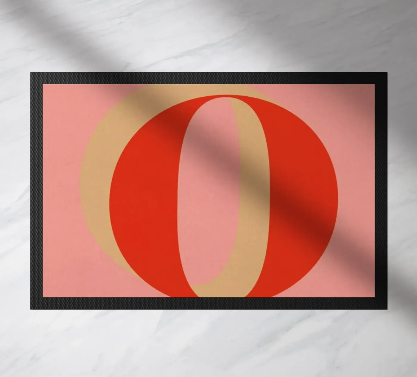 Red O deurmat van daylight design studio