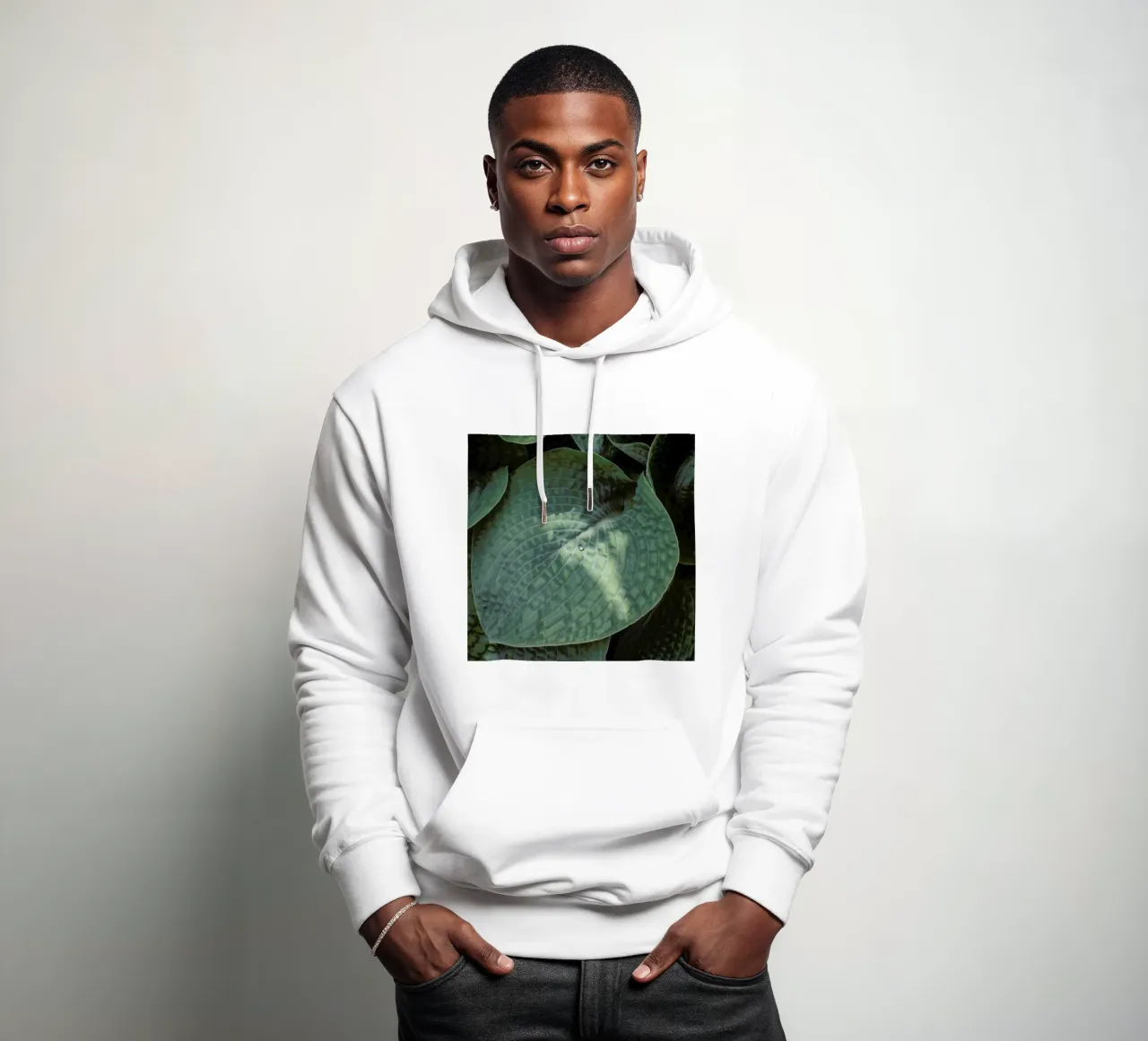 Loving The Leaves 8 felpa con cappuccio da Nur Mut