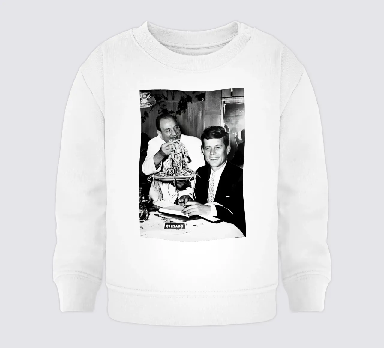 John F Kennedy comiendo espaguetis sudadera de bebé de rangginangs