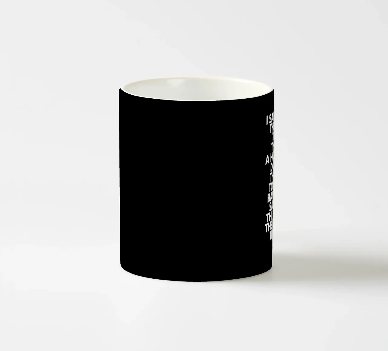 Stampa artistica in bianco e nero Hip Hop Rap Lyric Block Typography tazza in ceramica da THE MOTIVATED TYPE