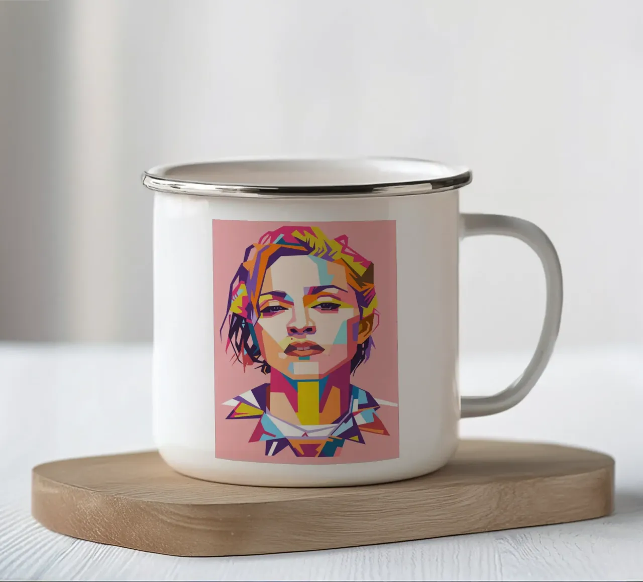 Madonna ritratto pop art tazza in smalto da Hantamrata