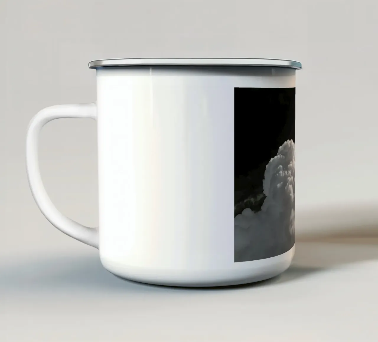 Cloudscape 4 tazza in smalto da Nur Mut