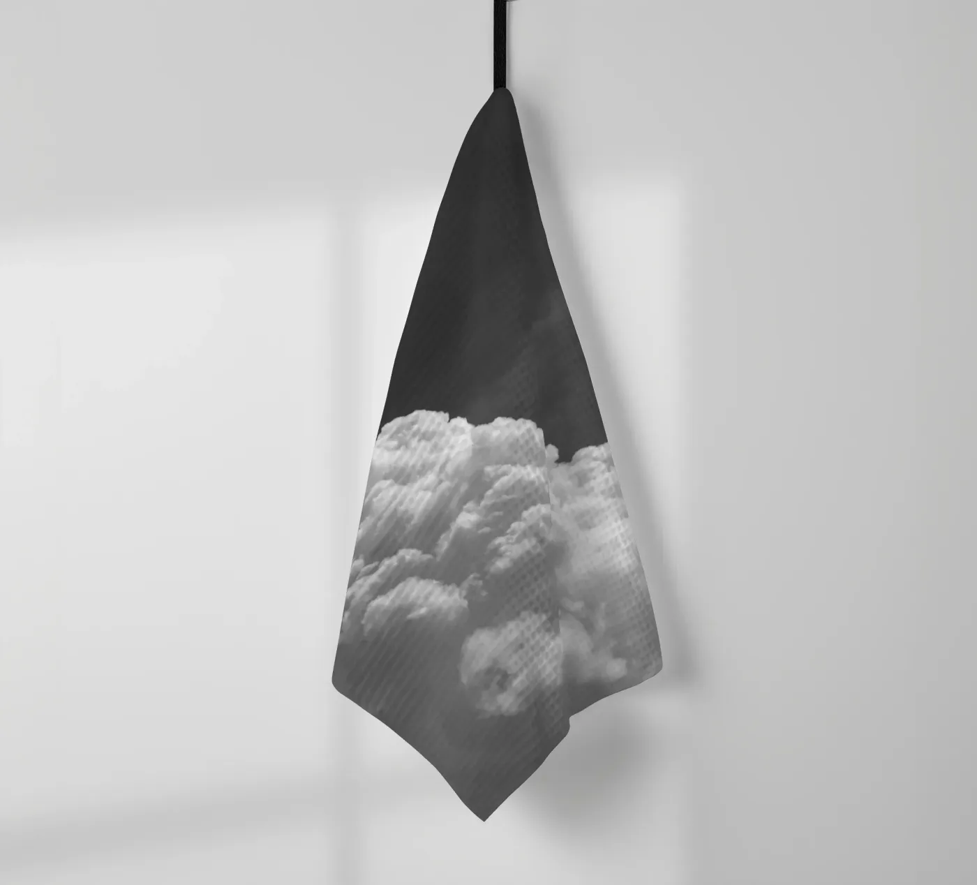 Cloudscape 4 Geschirrtuch von Nur Mut