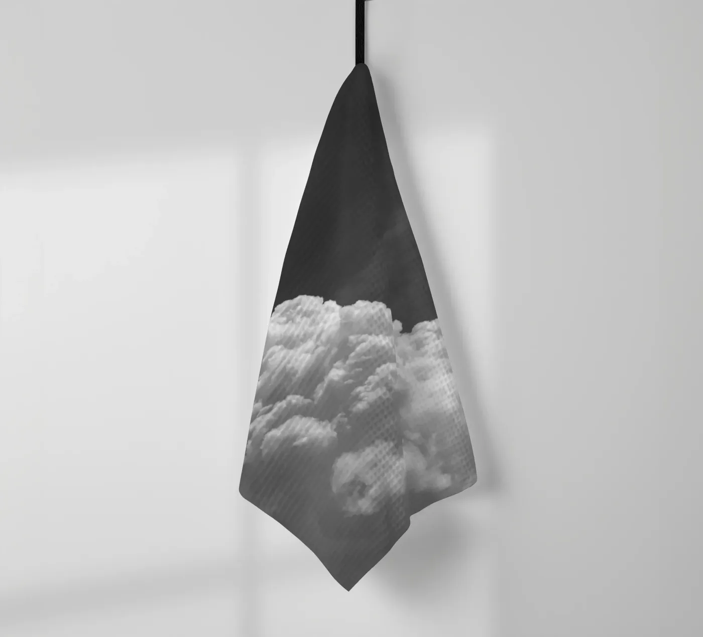 Cloudscape 4 theedoek van Nur Mut