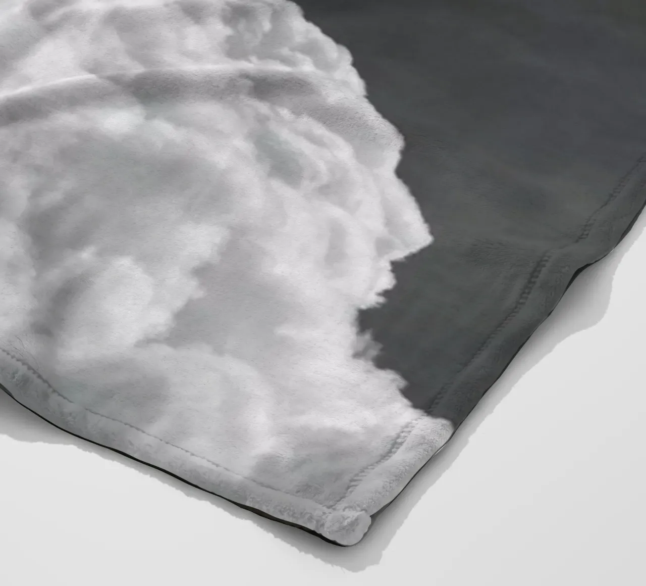 Cloudscape 4 coperta in pile da Nur Mut