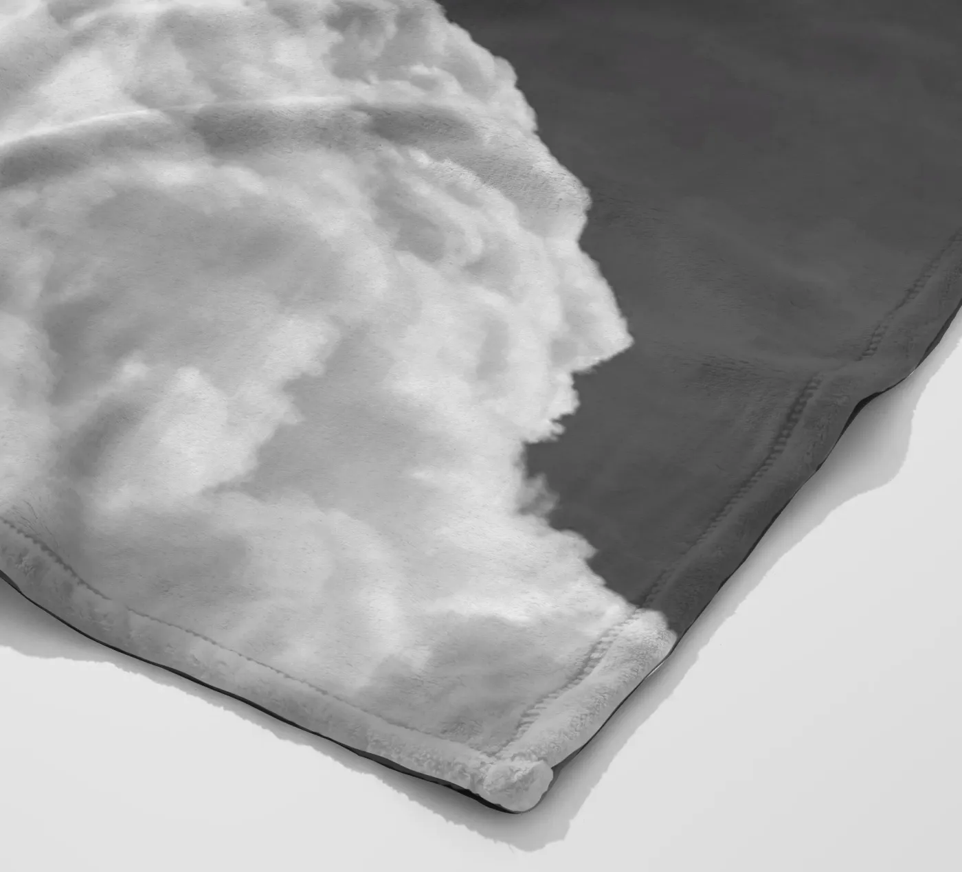 Cloudscape 4 coperta in pile da Nur Mut