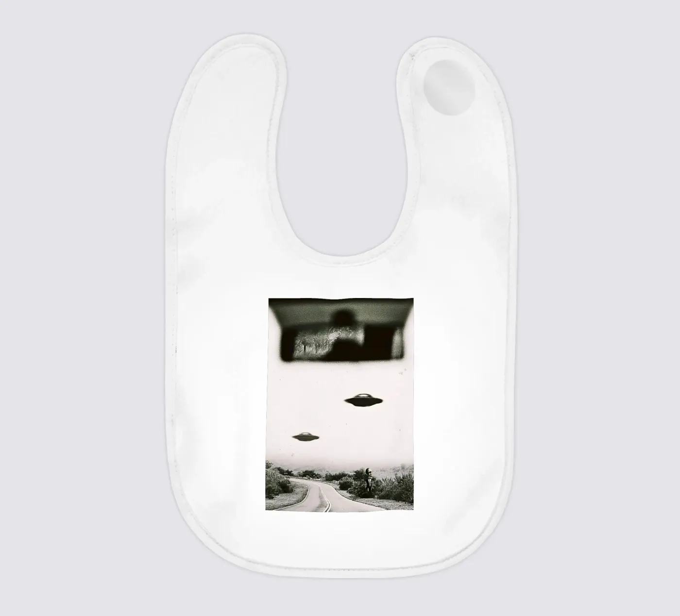 UFO Alien baby bib by rangginangs
