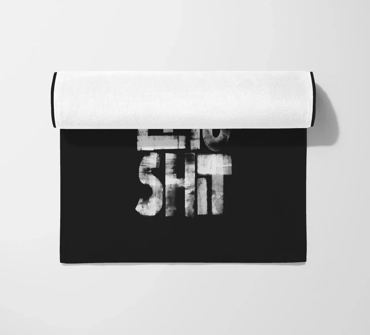 Stampa tipografica in bianco e nero Do Epic Shit in grassetto telo mare da THE MOTIVATED TYPE