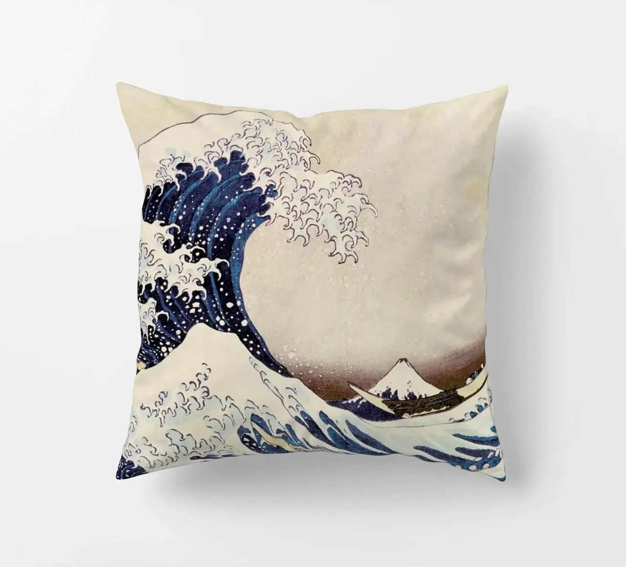 Hokusai - The Great Wave off Kanagawa Kissen von ARTOTHEK