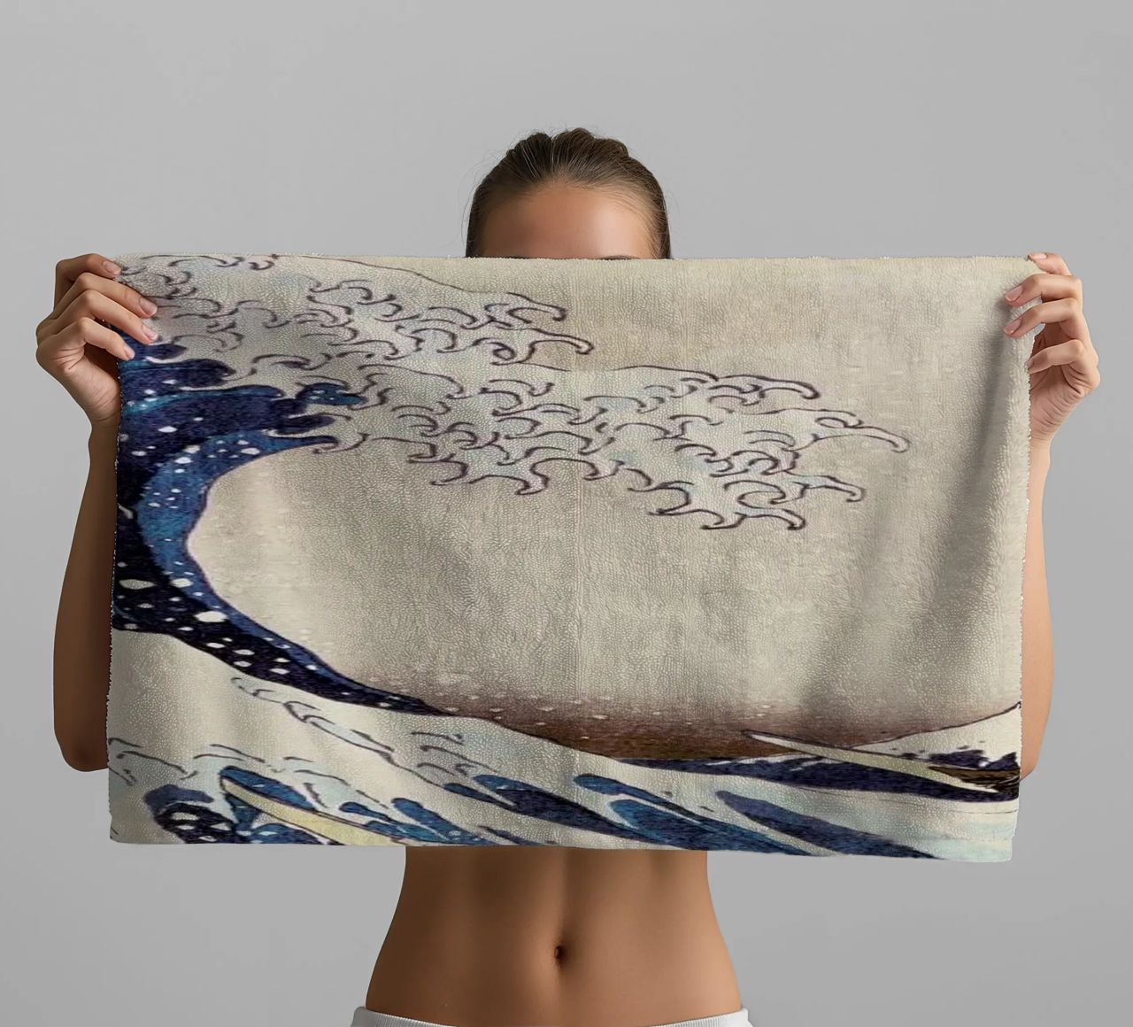 Hokusai - The Great Wave off Kanagawa Handtuch von ARTOTHEK