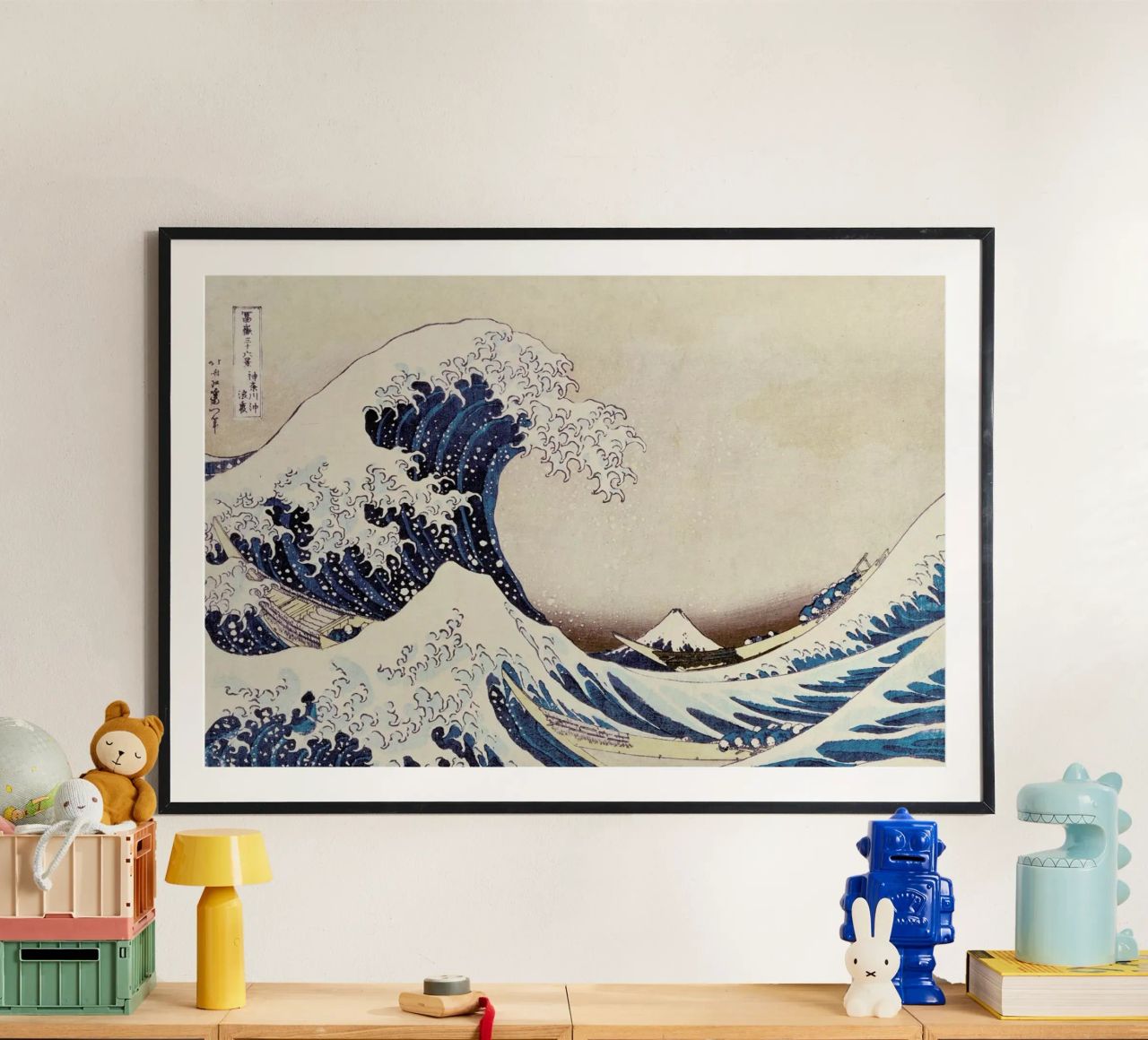 Hokusai - The Great Wave off Kanagawa Poster mit Kunststoffrahmen von ARTOTHEK