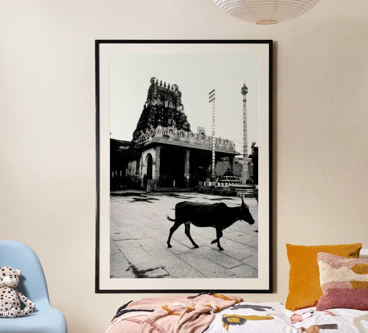Lone Tourist poster da Natural Kingdom