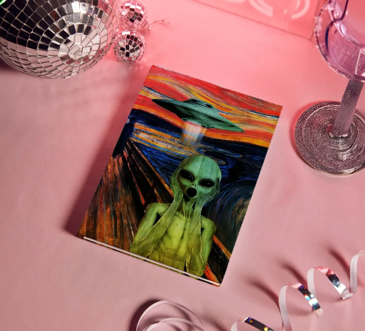 UFO Alien Screaming Art notebook by kembangross