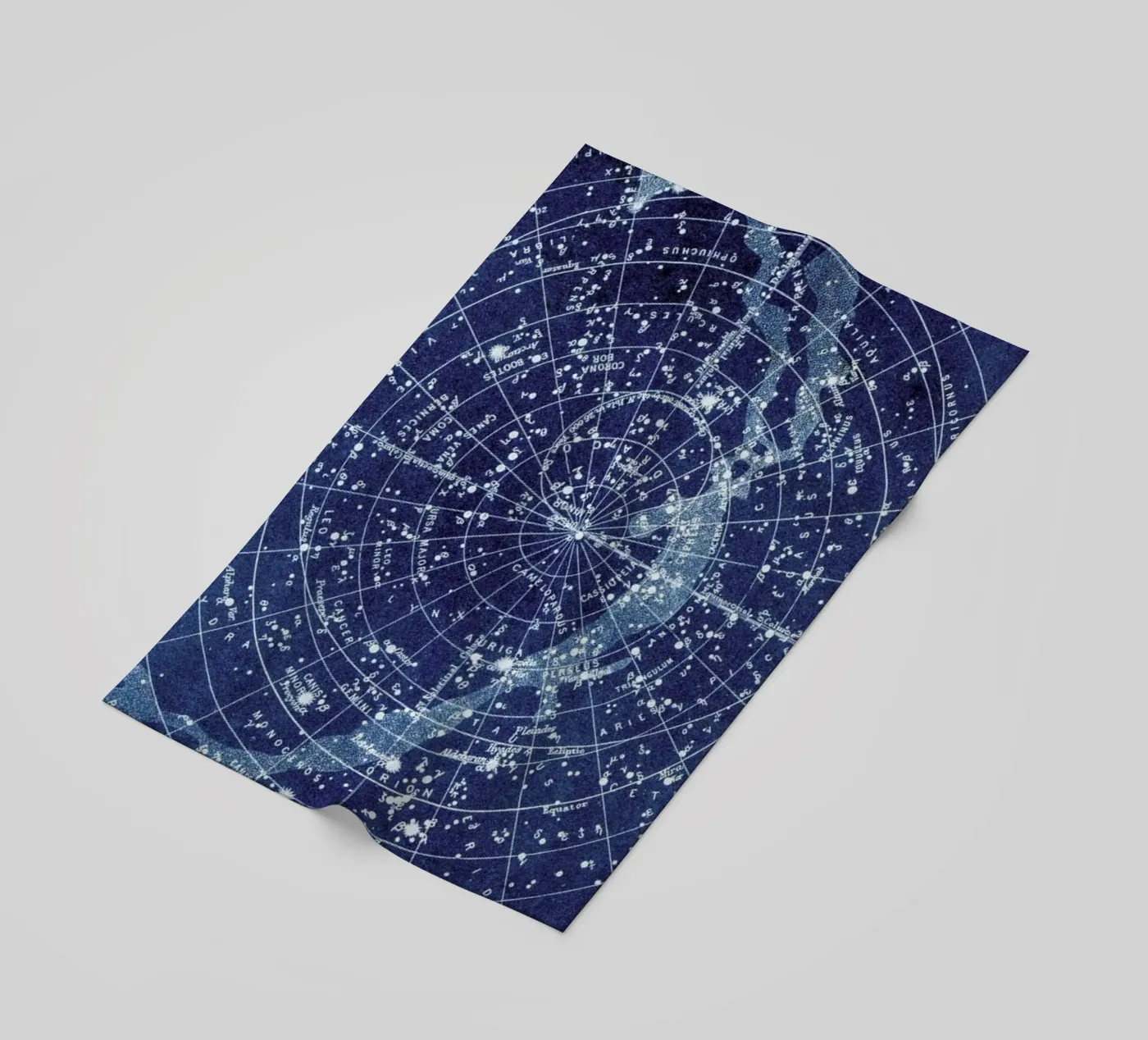 Constellations Strandtuch von Flora & Fauna