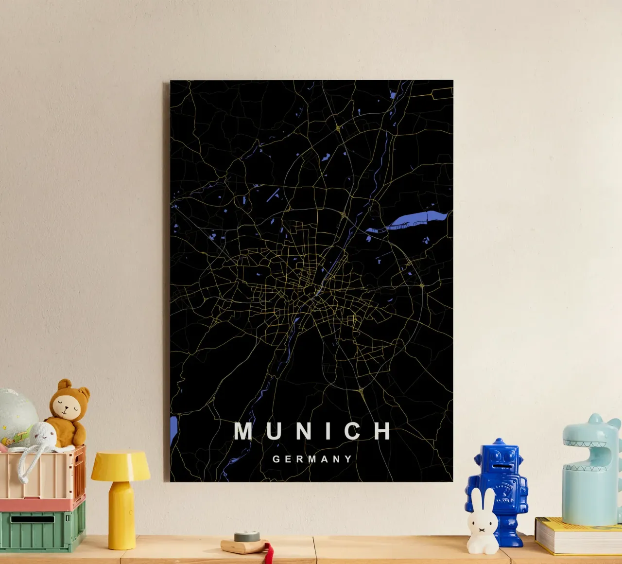Monaco di Baviera Germania - Mappa della città in nero e oro alluminio dibond da Cartographers Library