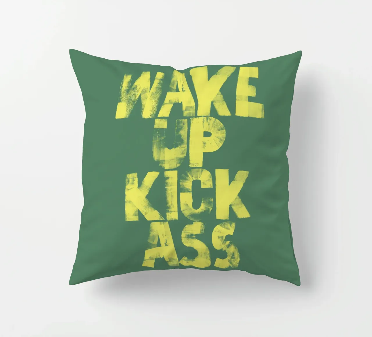 Imprimé typographique Wake Up Kick Ass en jaune et vert coussin de THE MOTIVATED TYPE