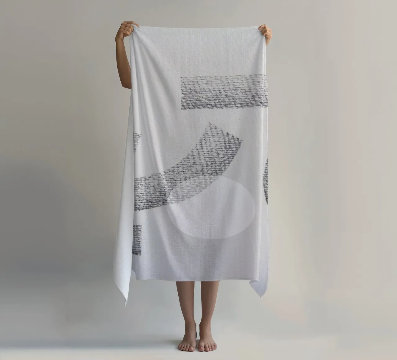 Minimal Abstract Charcoal Strandtuch von Studio Nahili