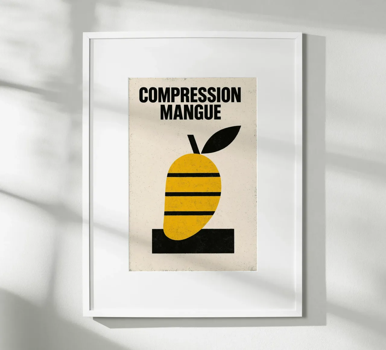 Compression Mango - Suavidad bajo presión poster con marco de plástico de Pop and Fruits - Affiches & posters