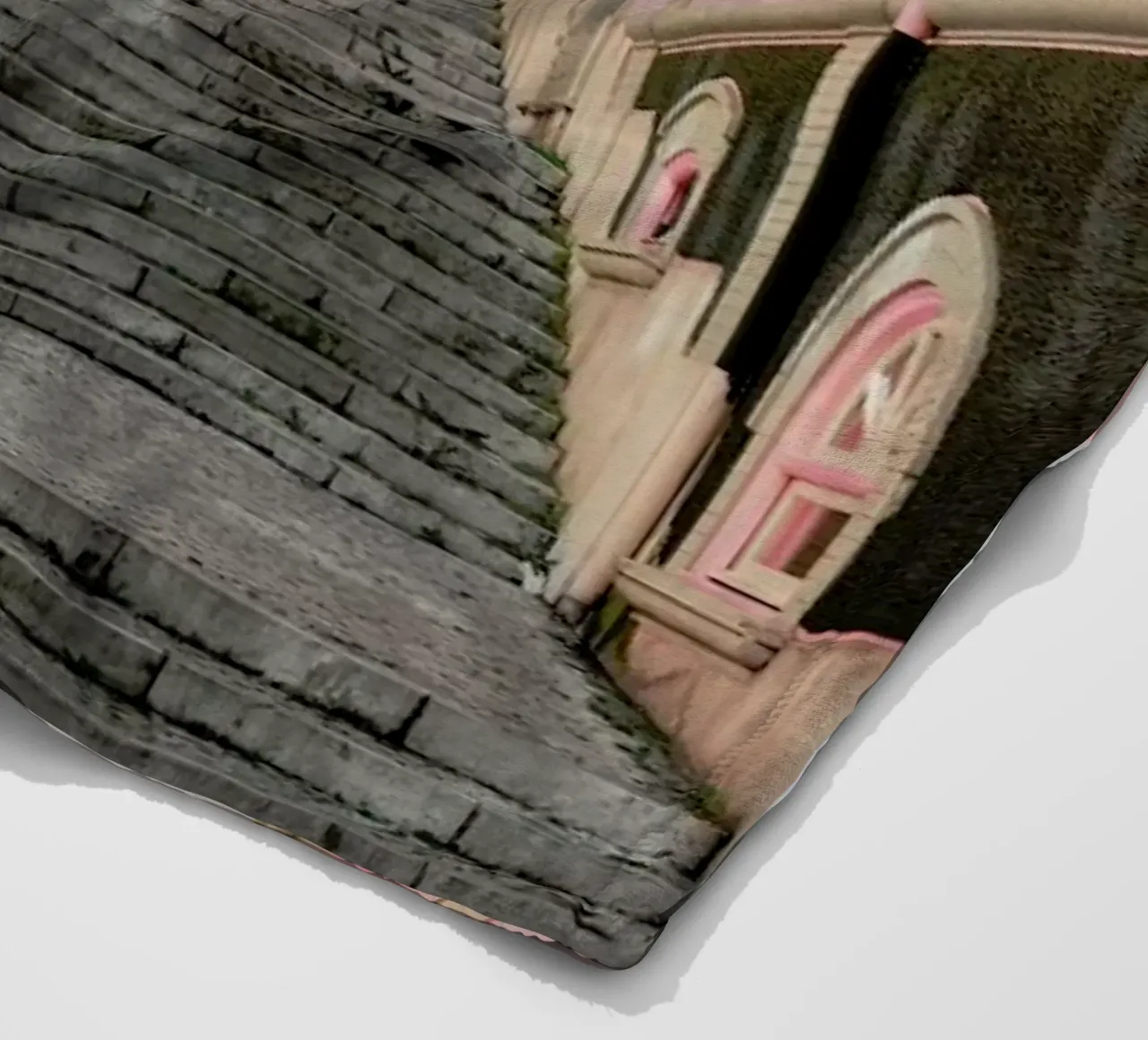 Pink Stairway coperta in pile da METROPOLIS