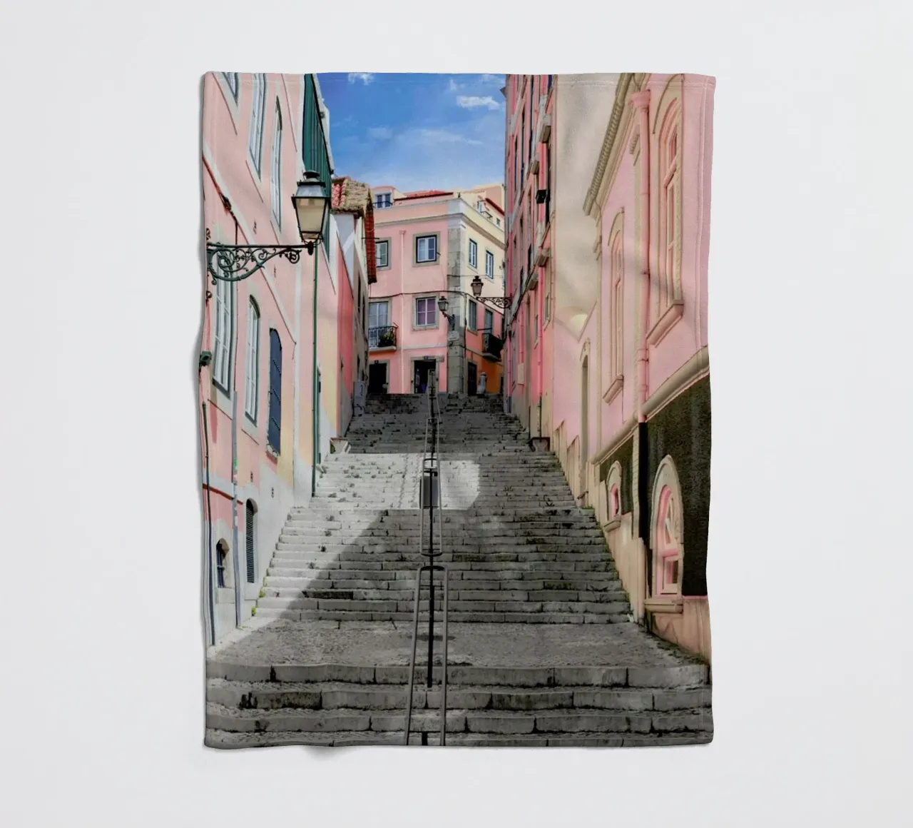 Pink Stairway coperta in pile da METROPOLIS