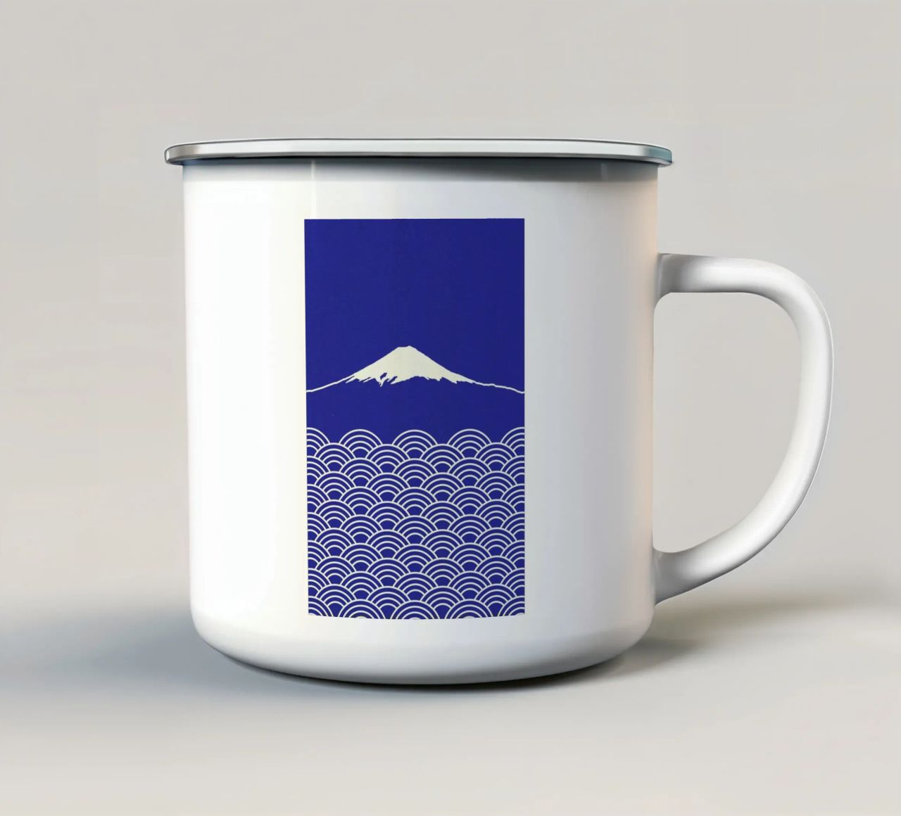 Waves And Fuji San tazza in smalto da Rosi Feist