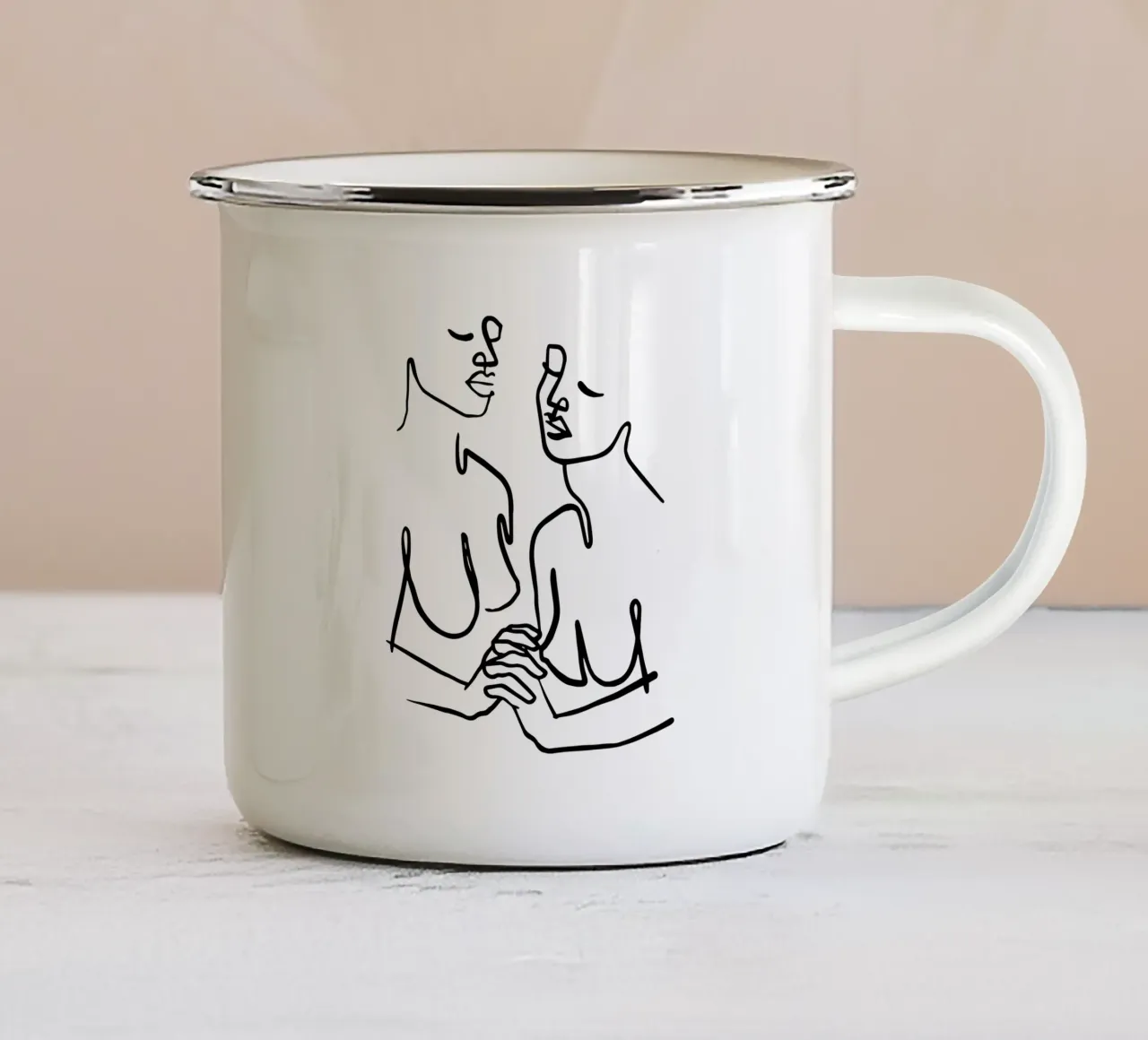Two Girls tazza in smalto da Ninhol