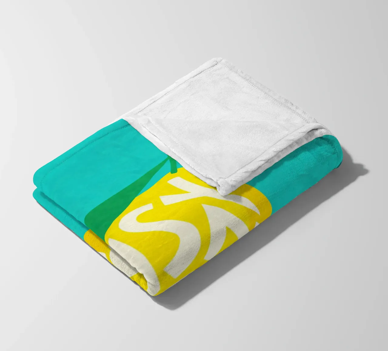 Easy Squeezy Lemon - grassetto tipografico frutta giallo blu alzavola coperta in pile da Dominique Vari Words