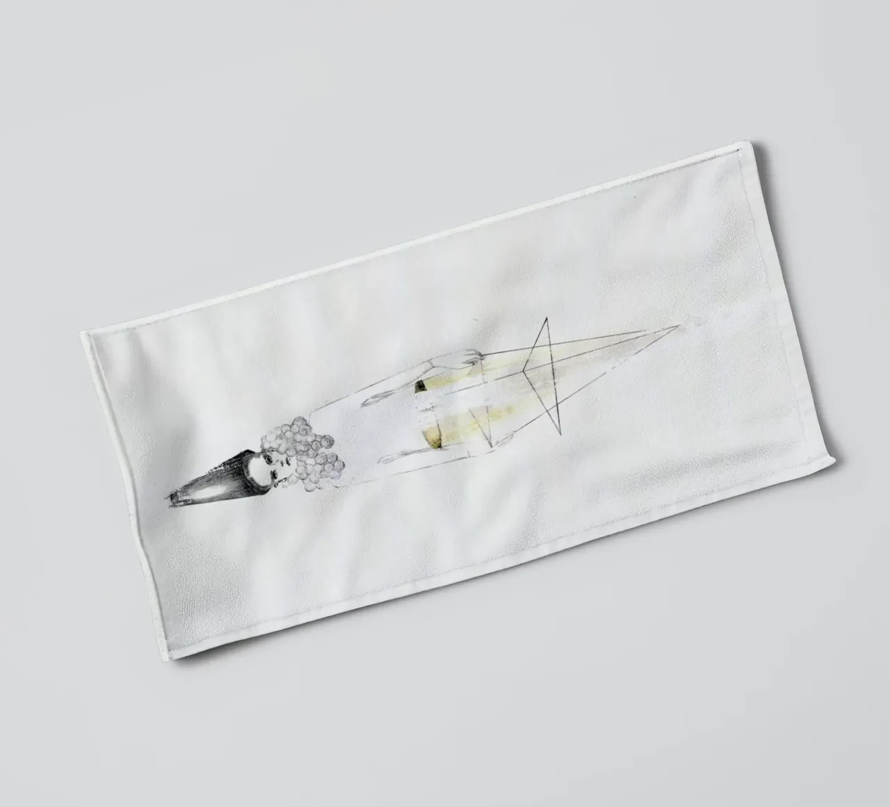 […] V towel by Julia Danckwerth