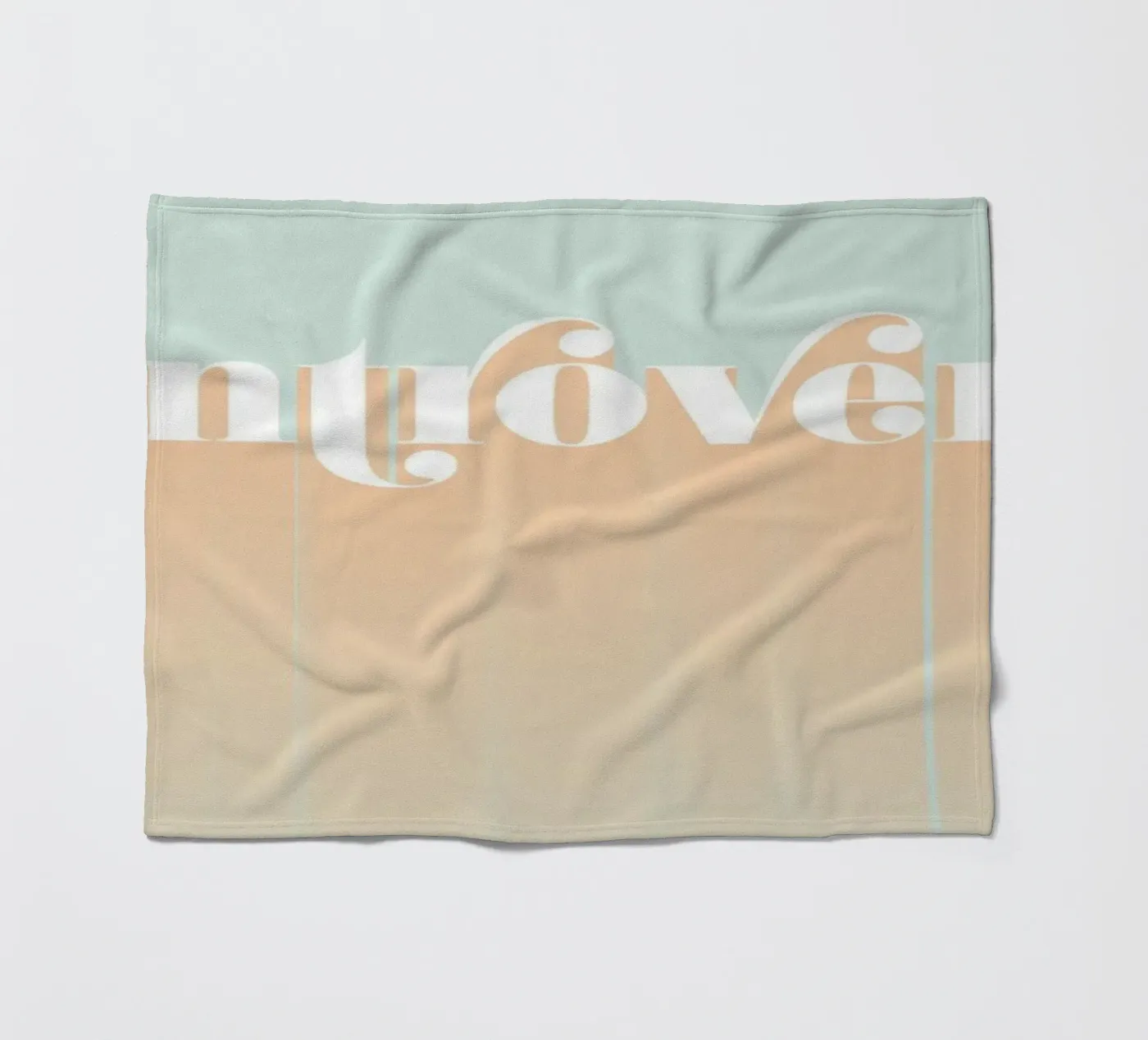 Introvert Fleecedecke von DesigndN