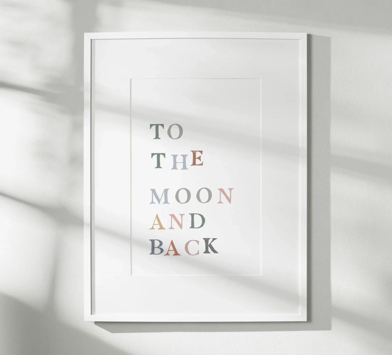 To The Moon and Back poster con telaio in legno da KRUTH DESIGN