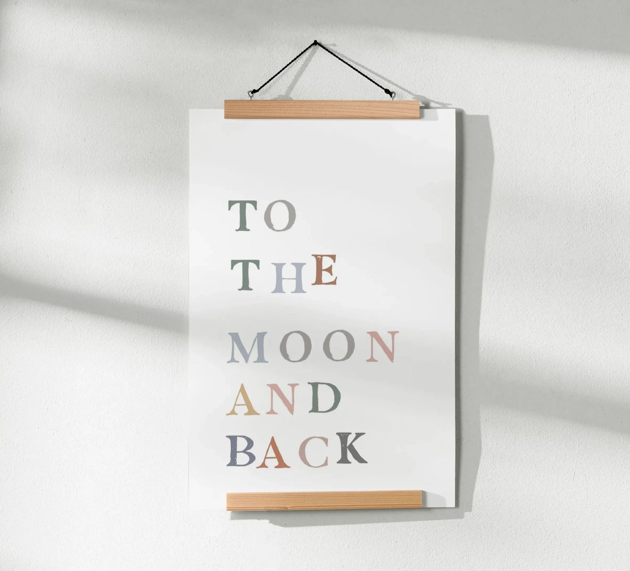 To The Moon and Back poster con telaio in legno da KRUTH DESIGN