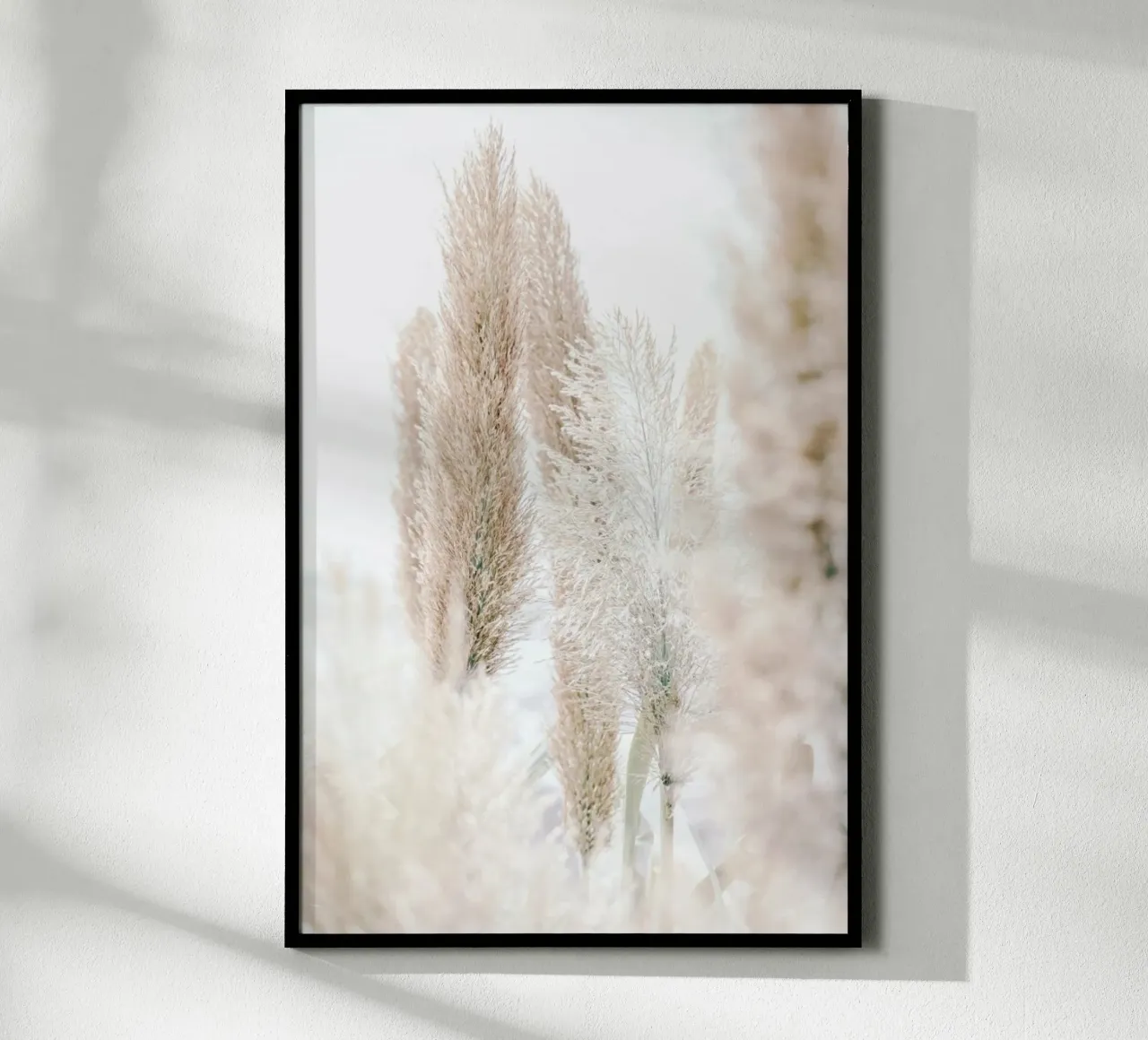 Pampas Reed Madeira 1 poster con telaio in legno da Monika Strigel
