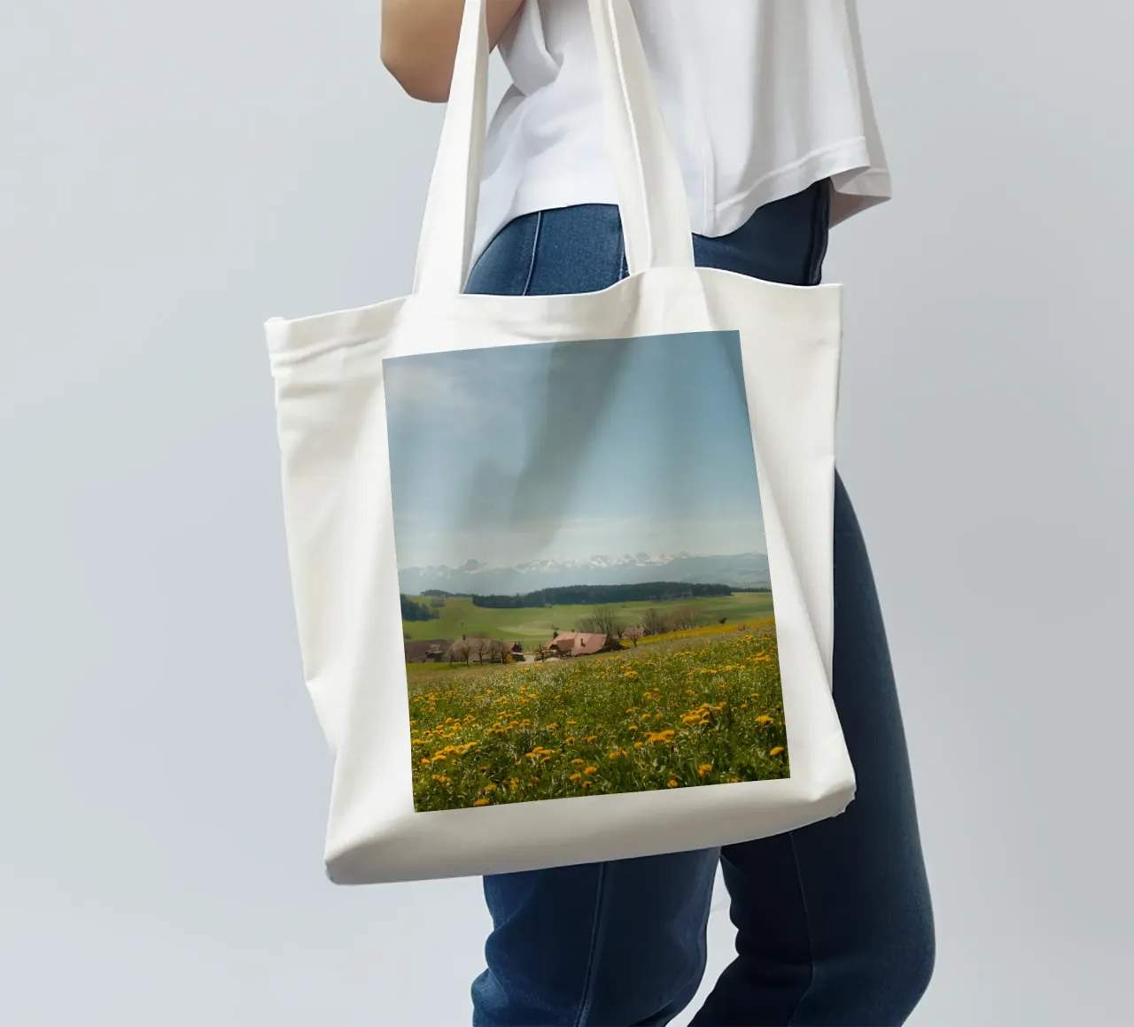 Spring Blossoms and Alpine Dreams borsa in juta da FujiSwiss