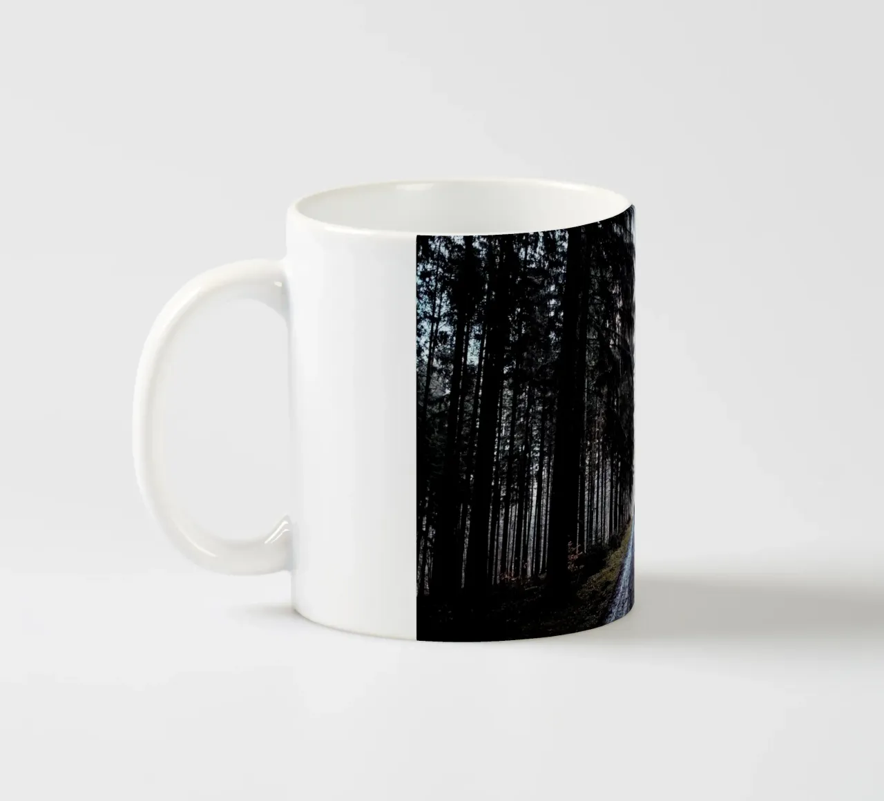 Smell The Cedar @JohannesHulsch tazza in ceramica da EyeEm Mobile GmbH