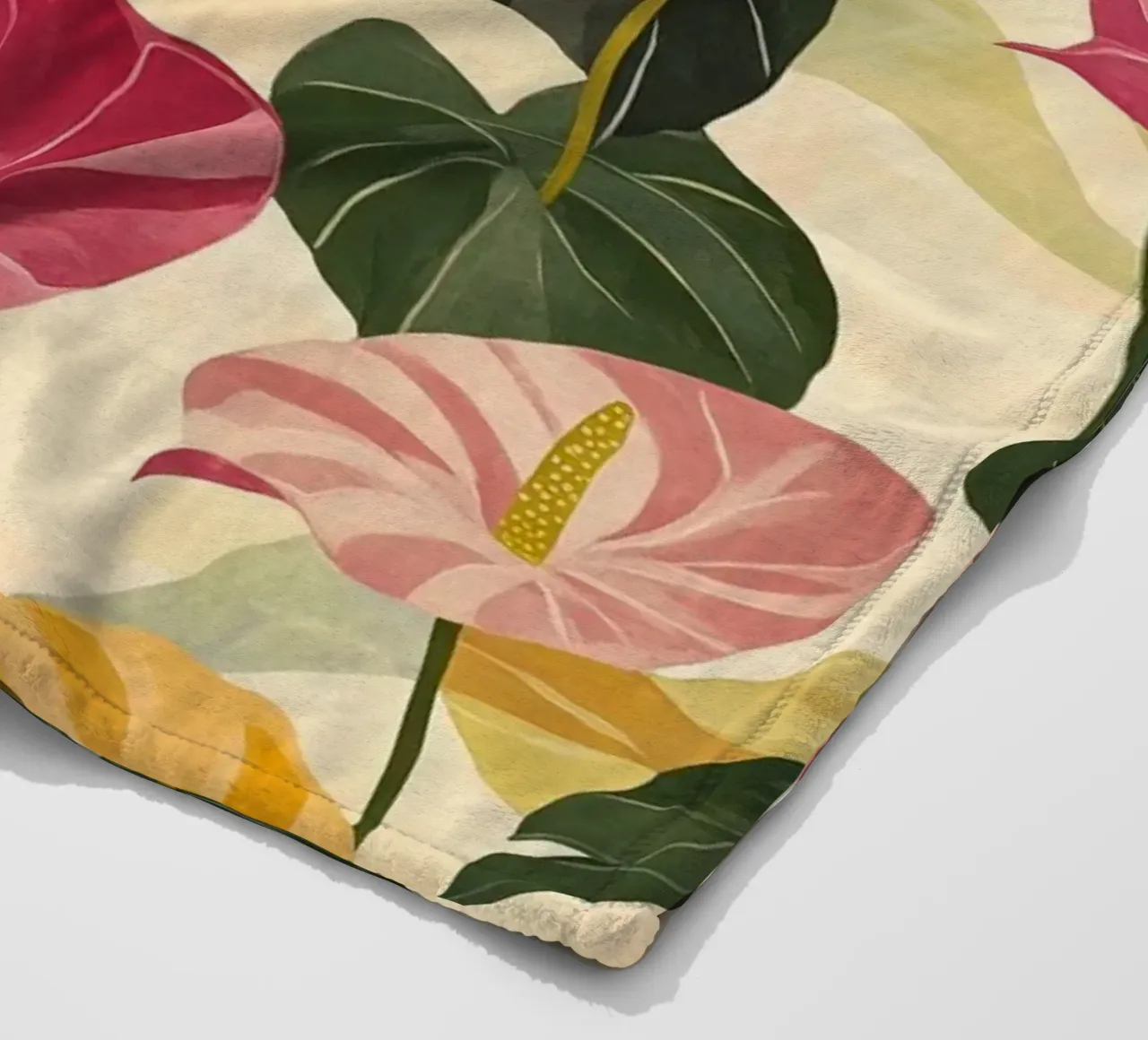 Pink and Yellow Anthuriums coperta in pile da Sunflower Soul Studio