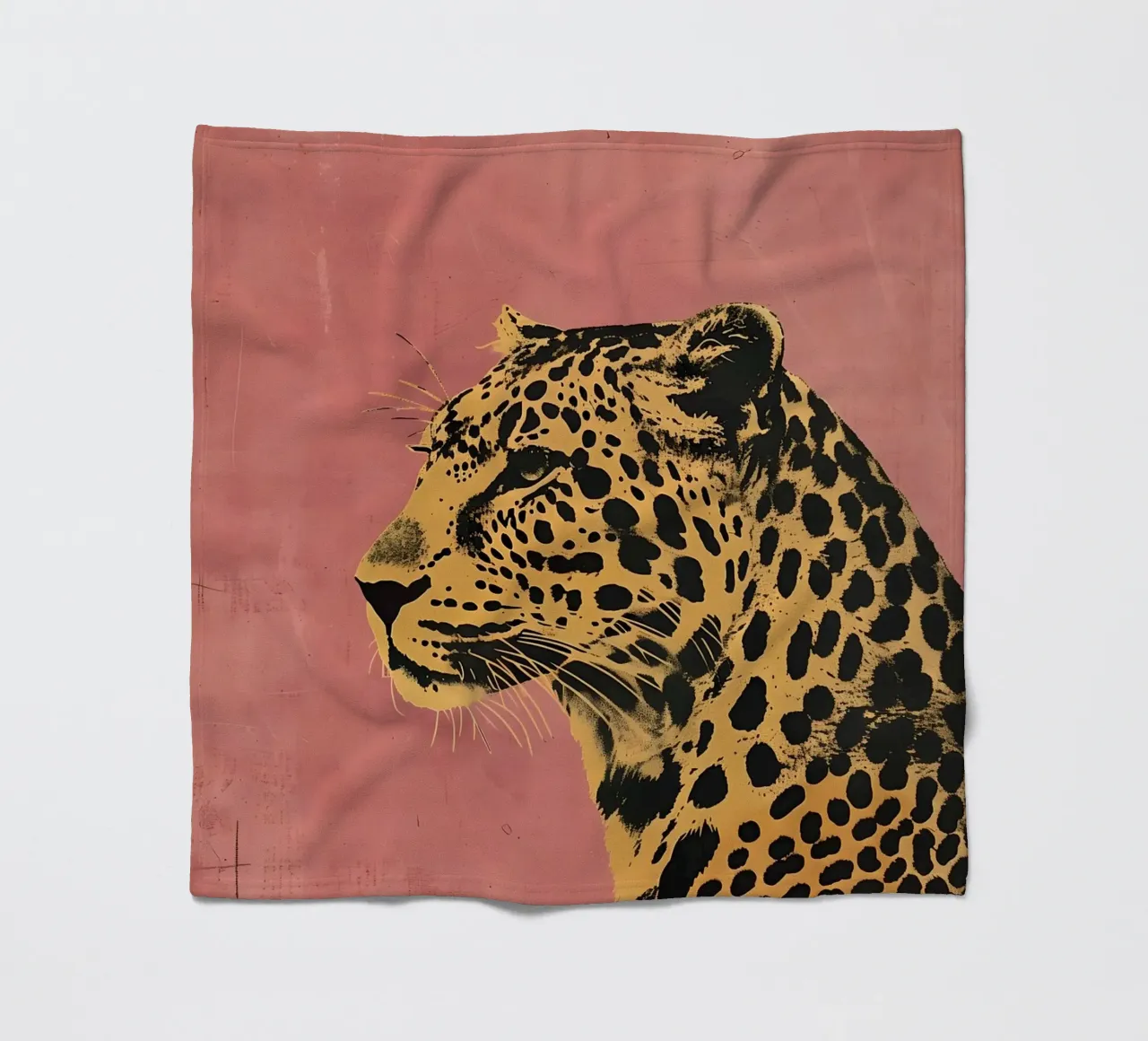 The Leopard in Pink coperta in pile da Gypsy Galleria