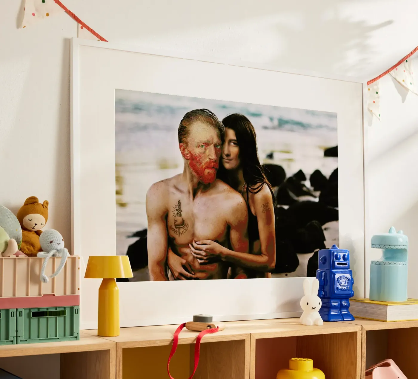 Love Hurts poster da Paste in Place