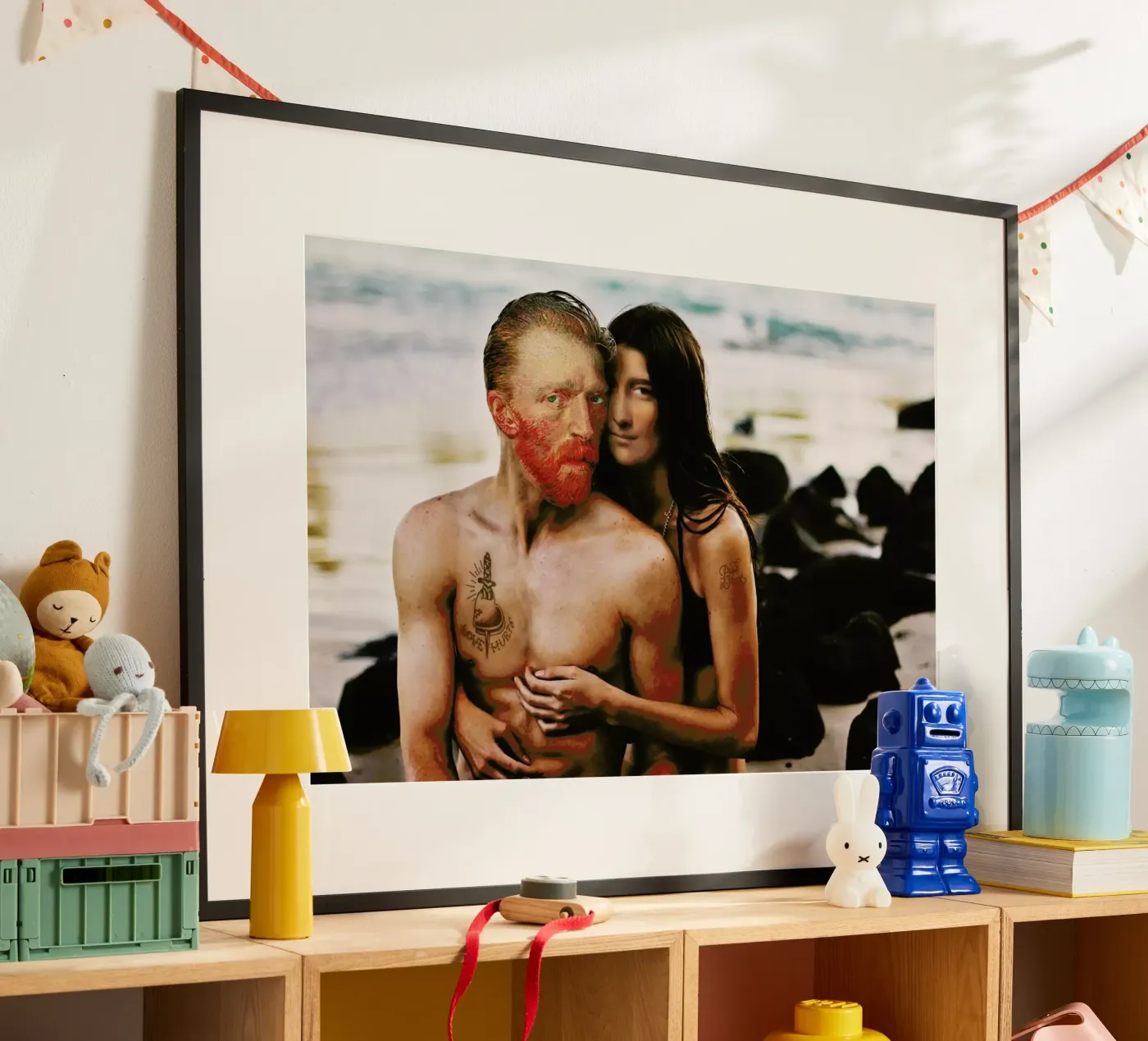 Love Hurts poster da Paste in Place