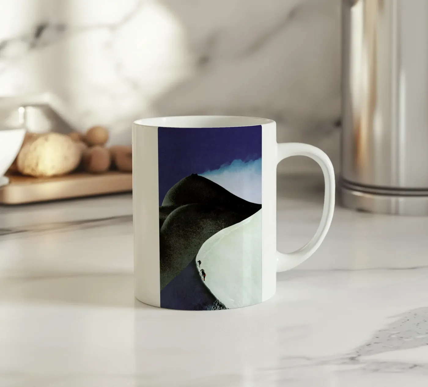 Peaked ceramic mug by Sammy Slabbinck