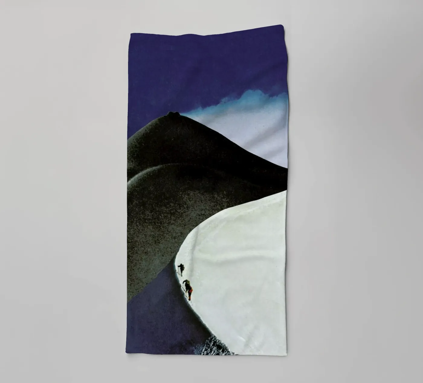 Peaked towel by Sammy Slabbinck