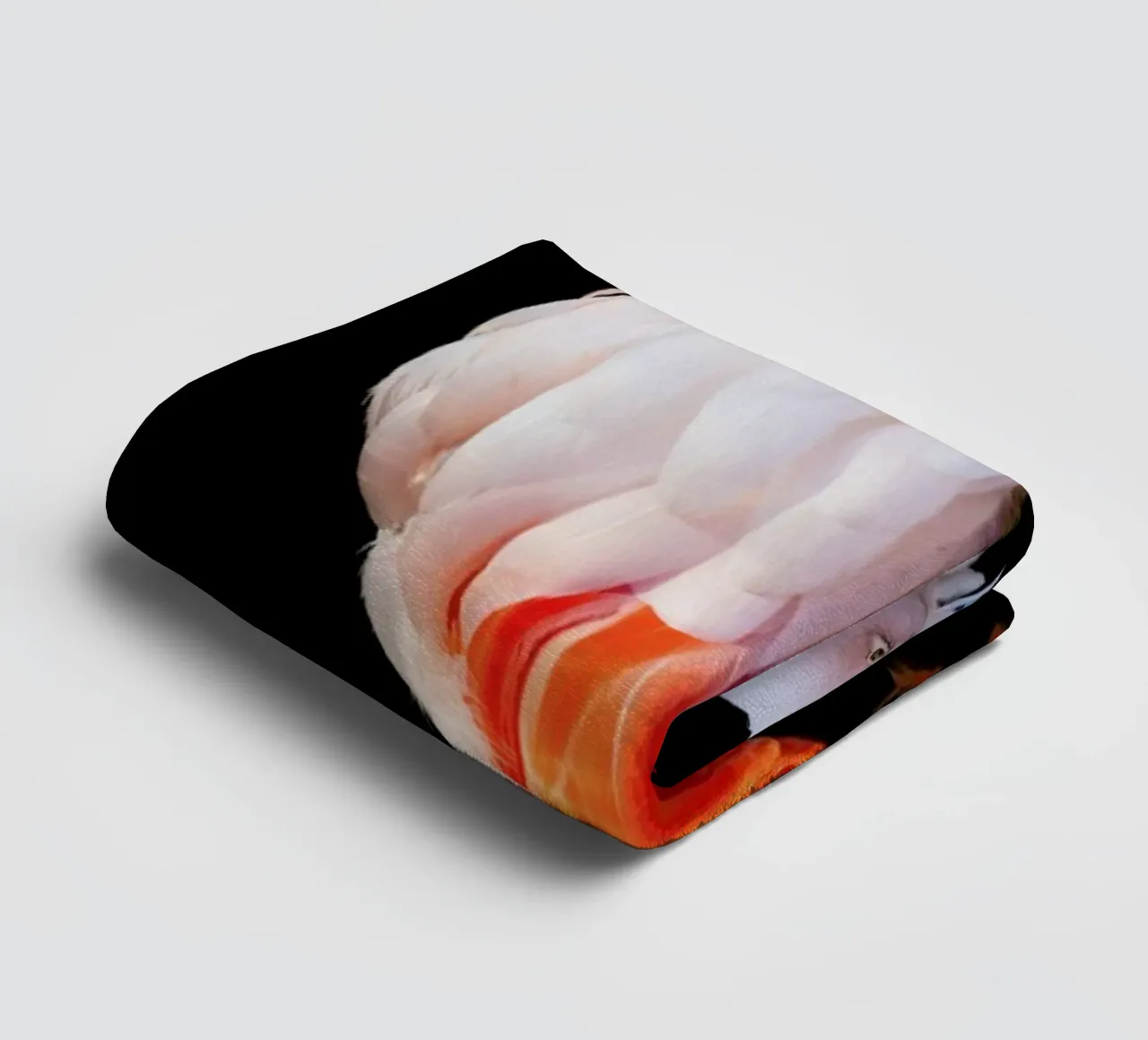 Flamingo in Reflection asciugamano da bagno da Natural Kingdom