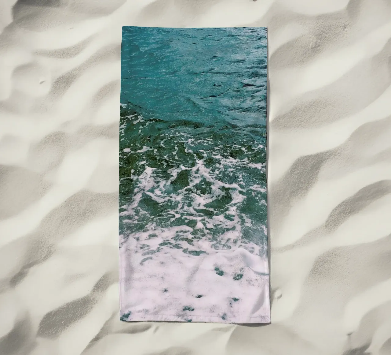 Mare blu profondo telo mare da Cassia Beck Photography