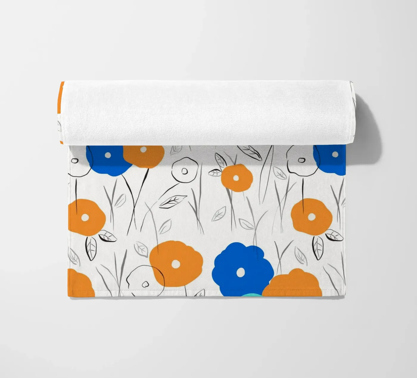 Spring is Back strandhanddoek van Studio Wida