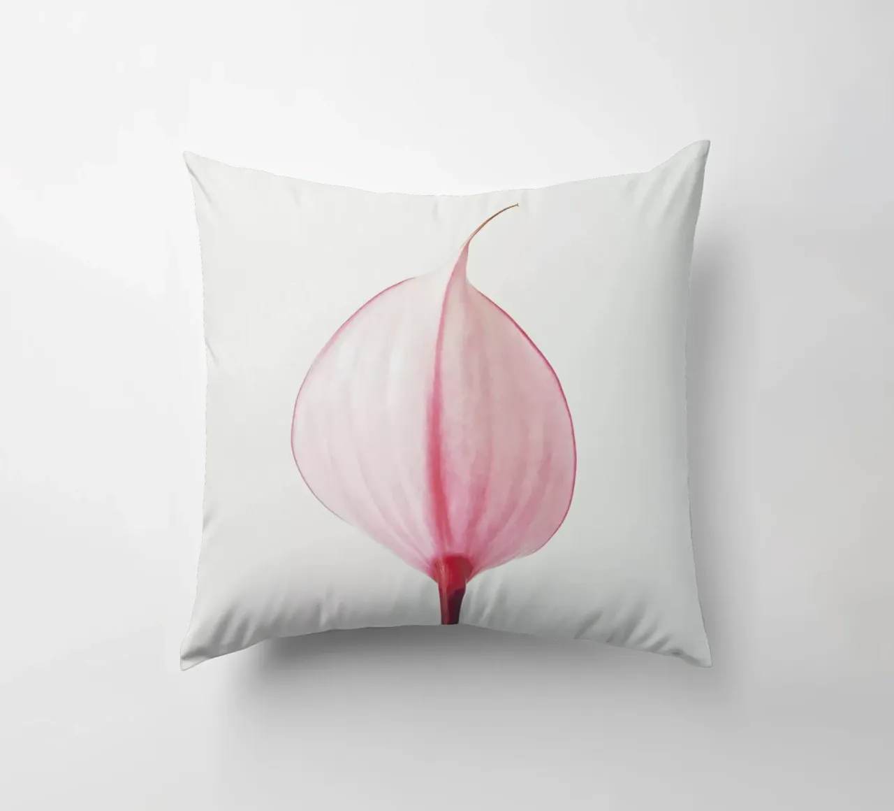 Pink Calla Lily II cuscino da Cassia Beck Photography